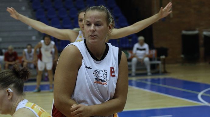 Lenka ŠÍPOVÁ